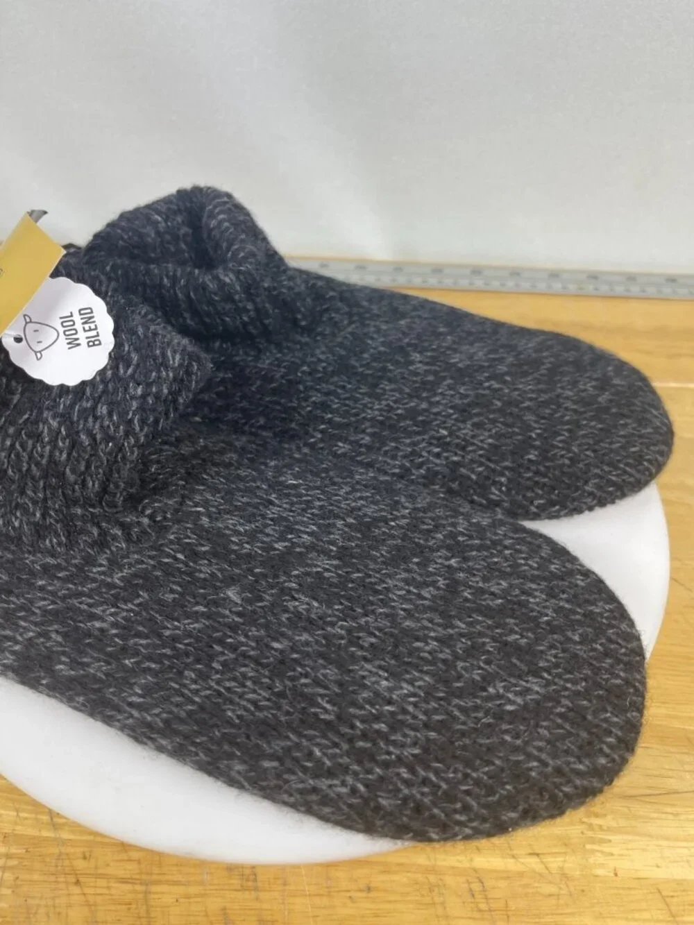 Muk Luks Morty Slippers Mens L 10-11 Black Knit Cozy Slip Resistant New